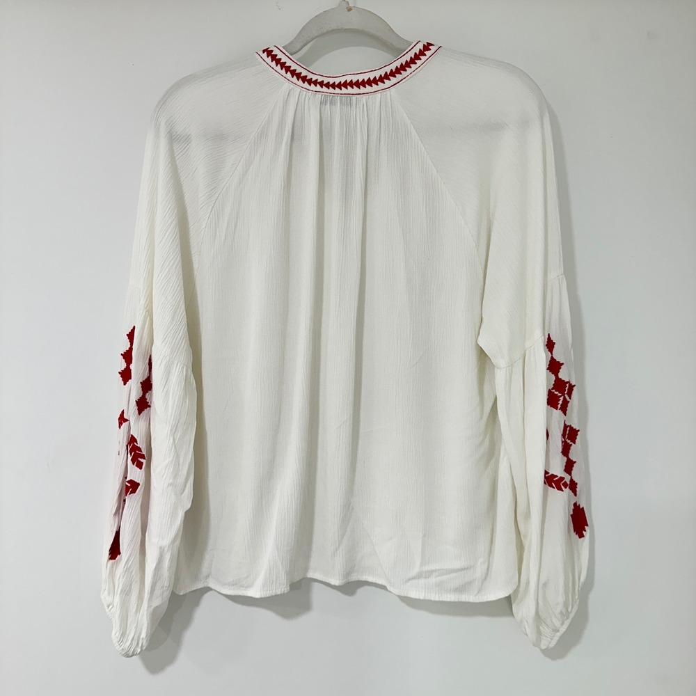 LCW Casual Embroidered Peasant Blouse Womens Medium White Red Tassel | Boho Core - Picture 3 of 9